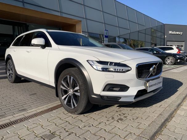 Volvo V90 Cross Country AWD 140 kW image number 3