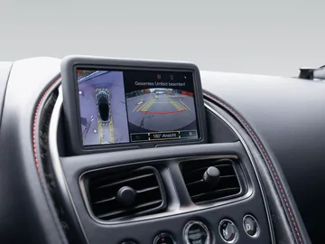 Car image 26