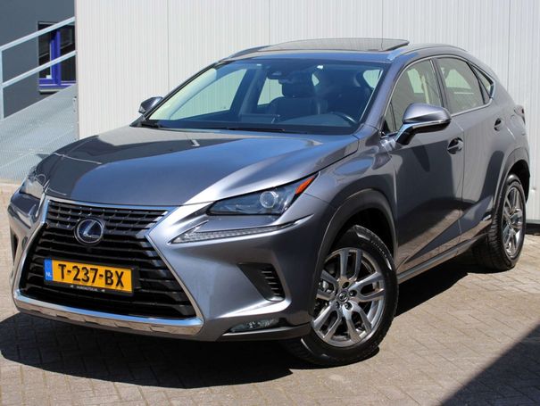 Lexus NX 300 h AWD 145 kW image number 44