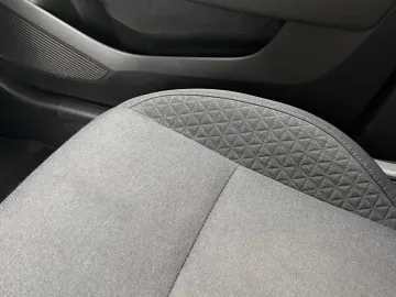 Car image 50