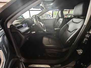 Car image 29