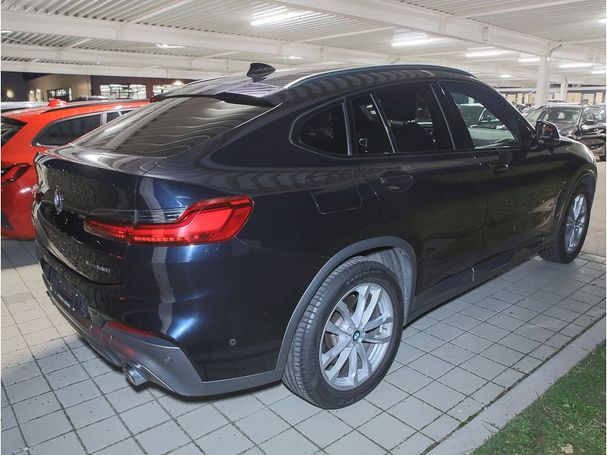 BMW X4 xDrive30i 185 kW image number 4