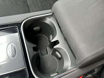 Car image 31