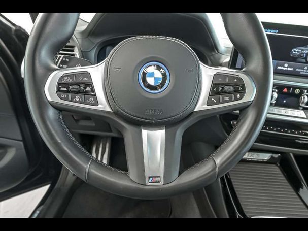 BMW iX3 210 kW image number 8