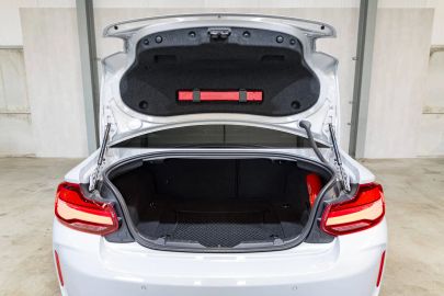 Car image 42