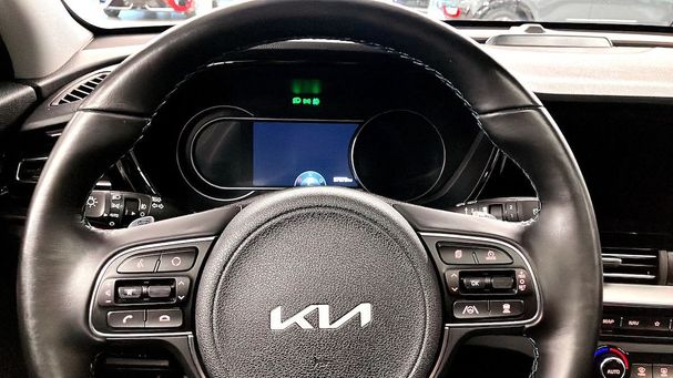 Kia Niro e 64 kWh 150 kW image number 10