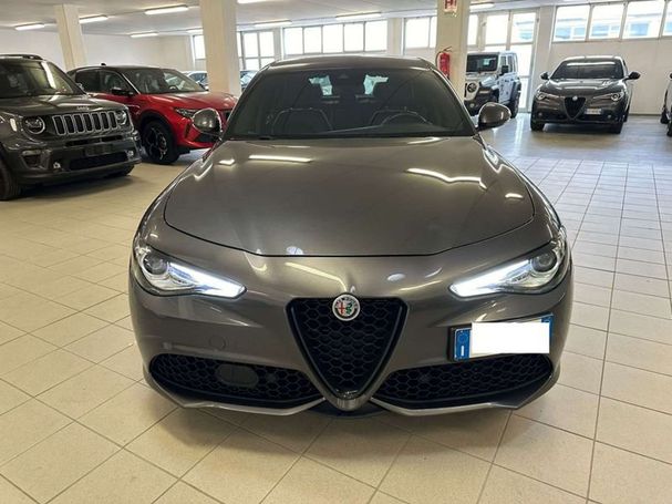 Alfa Romeo Giulia 2.2 Diesel Veloce 154 kW image number 3