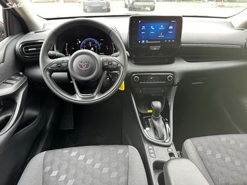 Car image 13