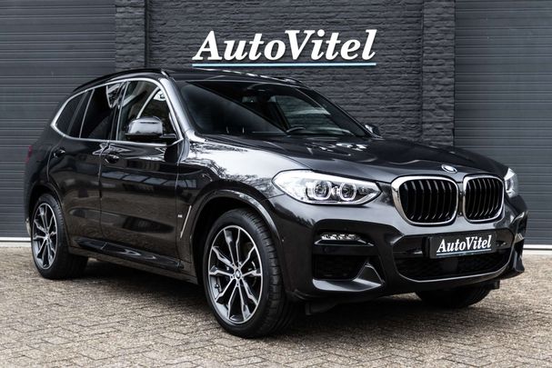 BMW X3 xDrive30e M Sport 215 kW image number 9