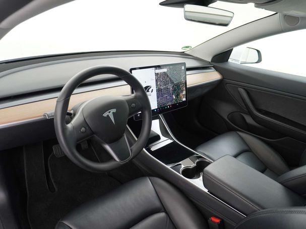 Tesla Model 3 Long Range AWD 340 kW image number 8