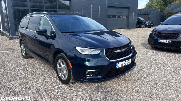 Chrysler Pacifica 214 kW image number 1