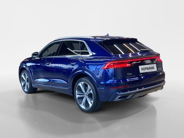 Audi Q8 55 TFSI S-line 250 kW image number 4