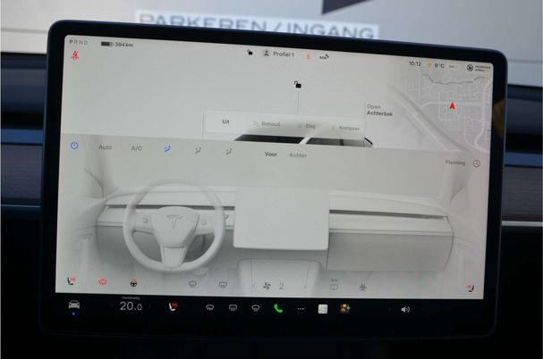 Tesla Model Y Long Range AWD 258 kW image number 17