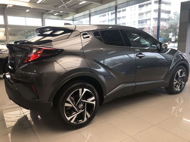 Toyota C-HR 1.8 Hybrid 90 kW image number 2