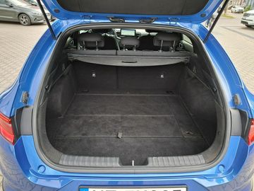 Car image 36