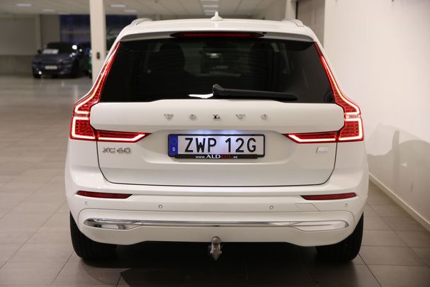 Volvo XC60 T6 Recharge AWD 257 kW image number 6