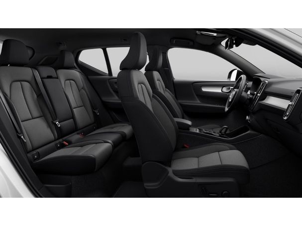 Volvo XC40 B3 Plus Dark 120 kW image number 8