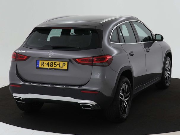 Mercedes-Benz GLA 180 100 kW image number 17