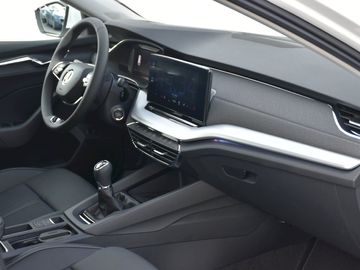 Car image 31