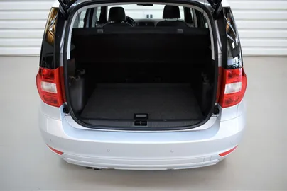 Car image 31