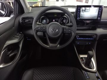 Car image 11