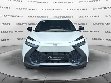 Car image 3