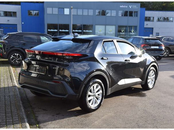 Toyota C-HR 1.8 103 kW image number 3