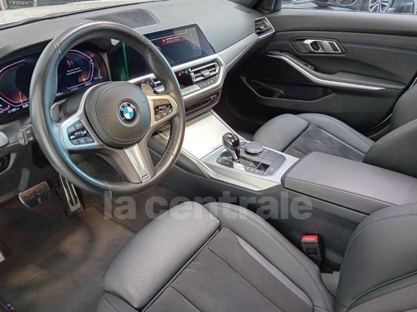 BMW 320d Touring M Sport 140 kW image number 7