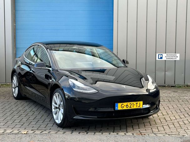 Tesla Model 3 60 Plus 175 kW image number 8