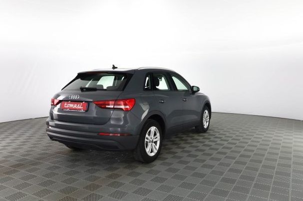 Audi Q3 35 TDI S tronic Business 110 kW image number 4