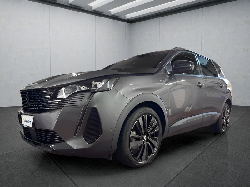 Peugeot 5008 Hybrid 136