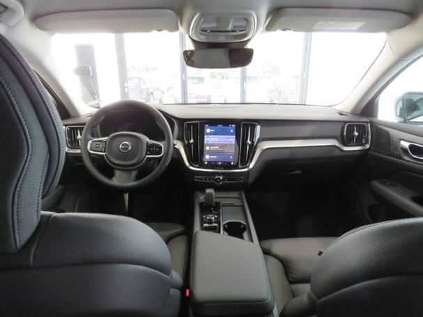 Volvo V60 B4 Plus 145 kW image number 12