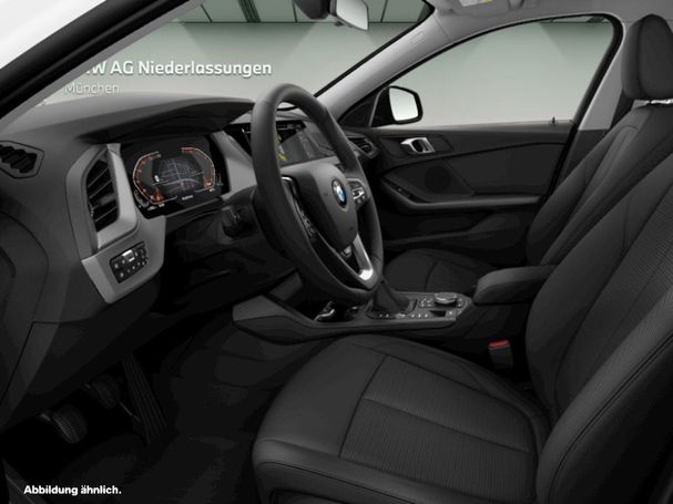 BMW 118i 100 kW image number 4