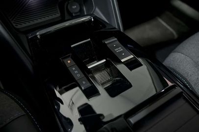 Car image 41