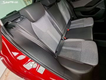 Car image 44