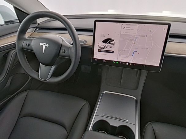 Tesla Model 3 208 kW image number 14