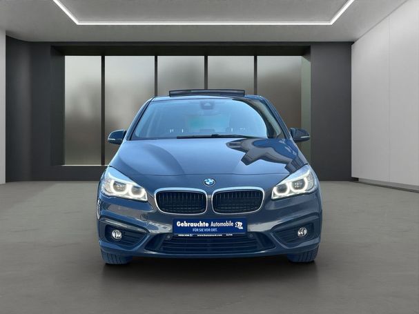 BMW 220i Active Tourer 141 kW image number 2