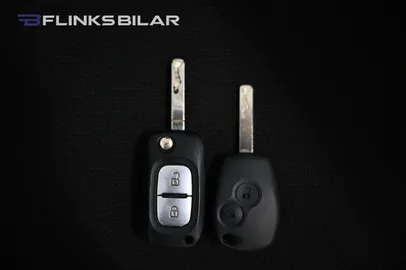 Car image 21