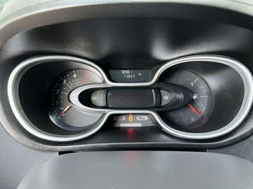 Car image 38