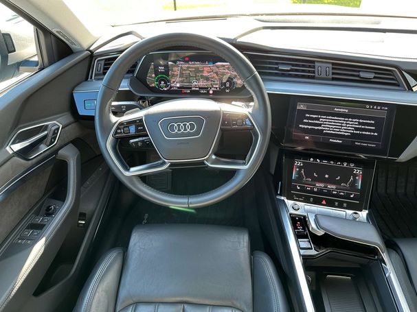 Audi e-tron 55 quattro Sportback Advanced 300 kW image number 19