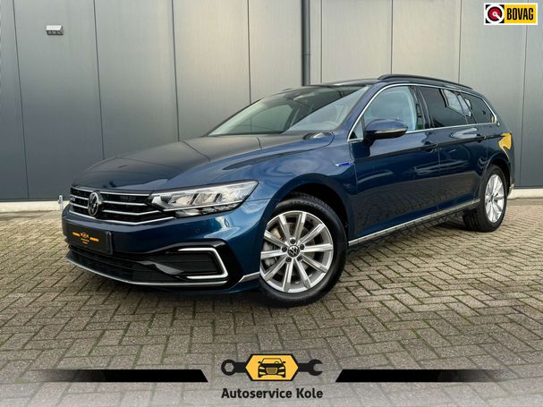 Volkswagen Passat GTE DSG 150 kW image number 2