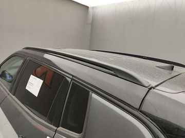 Car image 37