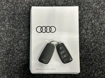 Car image 35
