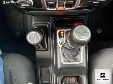 Car image 37