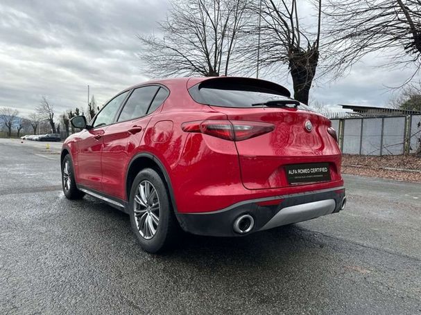 Alfa Romeo Stelvio 2.2 Diesel AT8 140 kW image number 4