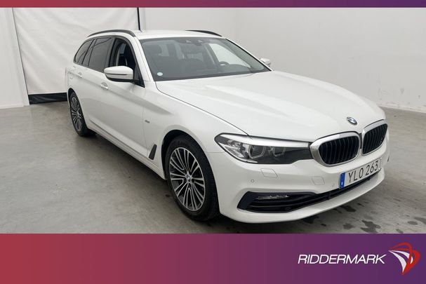 BMW 520d Touring Sport Line 140 kW image number 2