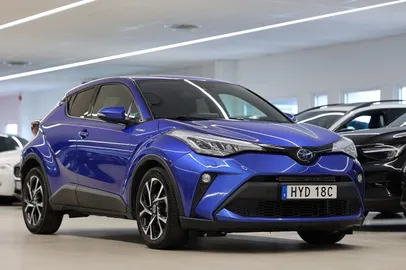 Car image 4