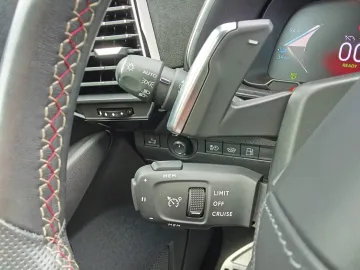 Car image 49