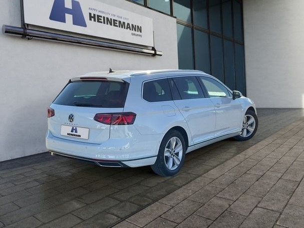 Volkswagen Passat Variant 2.0 TDI Elegance DSG 110 kW image number 10