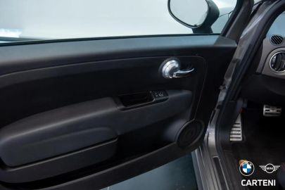 Car image 22